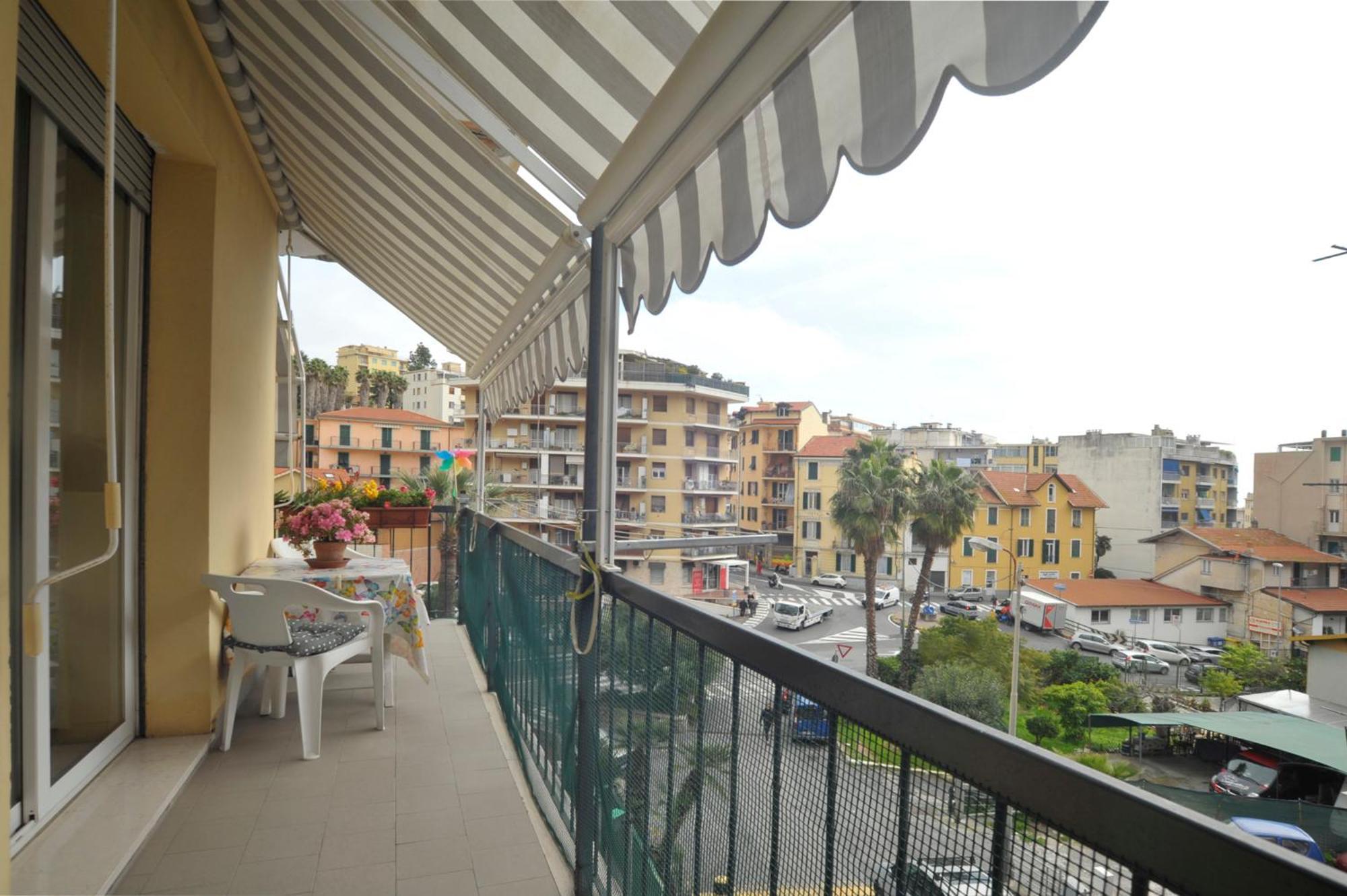 サンレモCasa Carina Centro Citta Con Garage Privatoアパートメント エクステリア 写真